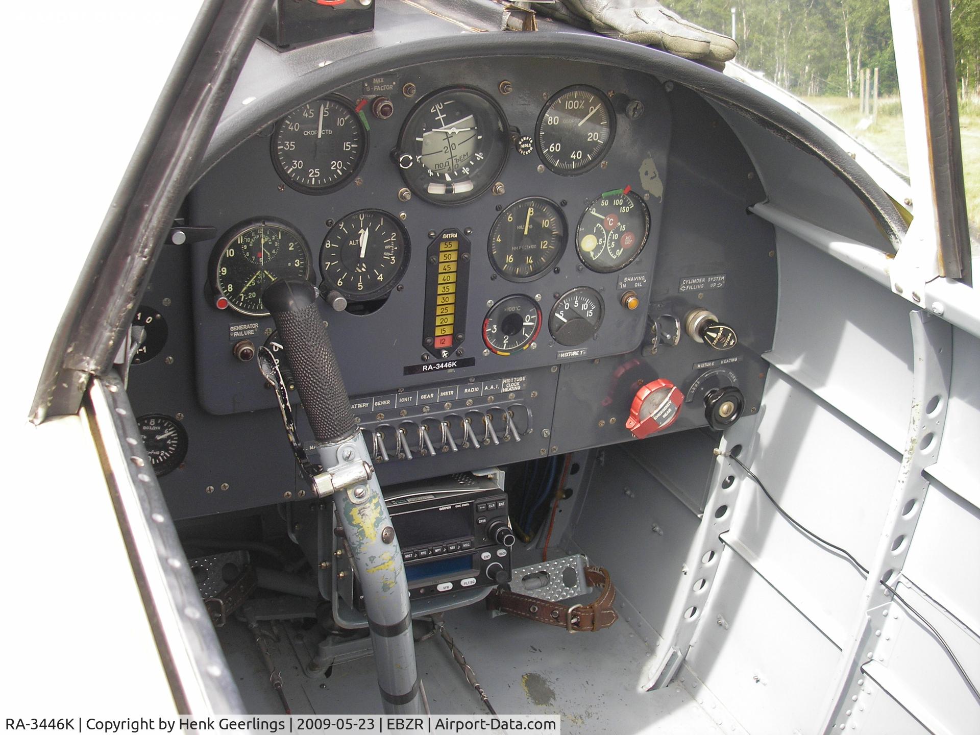 RA-3446K, Yakovlev Yak-50 C/N 863211, Cockpit Yak 50