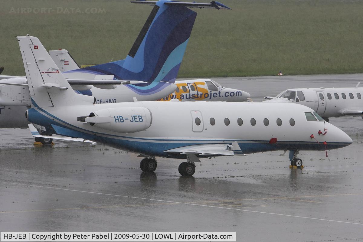 HB-JEB, 2001 Israel Aircraft Industries IAI-1126 Galaxy C/N 032, G200 in Front of 3 BFS Salzburg Aircraft