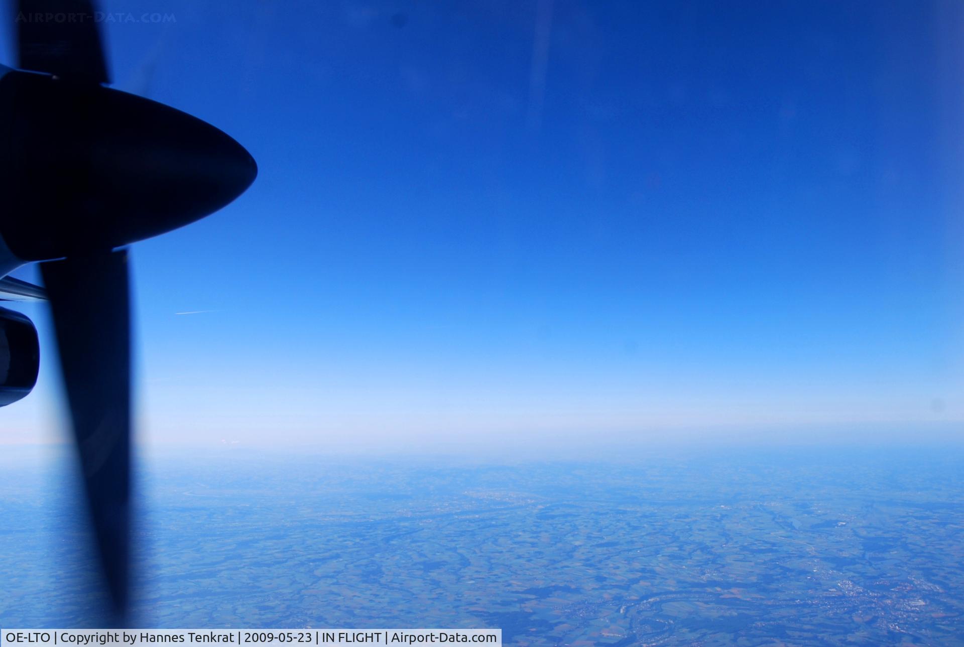OE-LTO, 2000 De Havilland Canada DHC-8-314Q Dash 8 C/N 553, Austrian arrows Dash8-Q300 