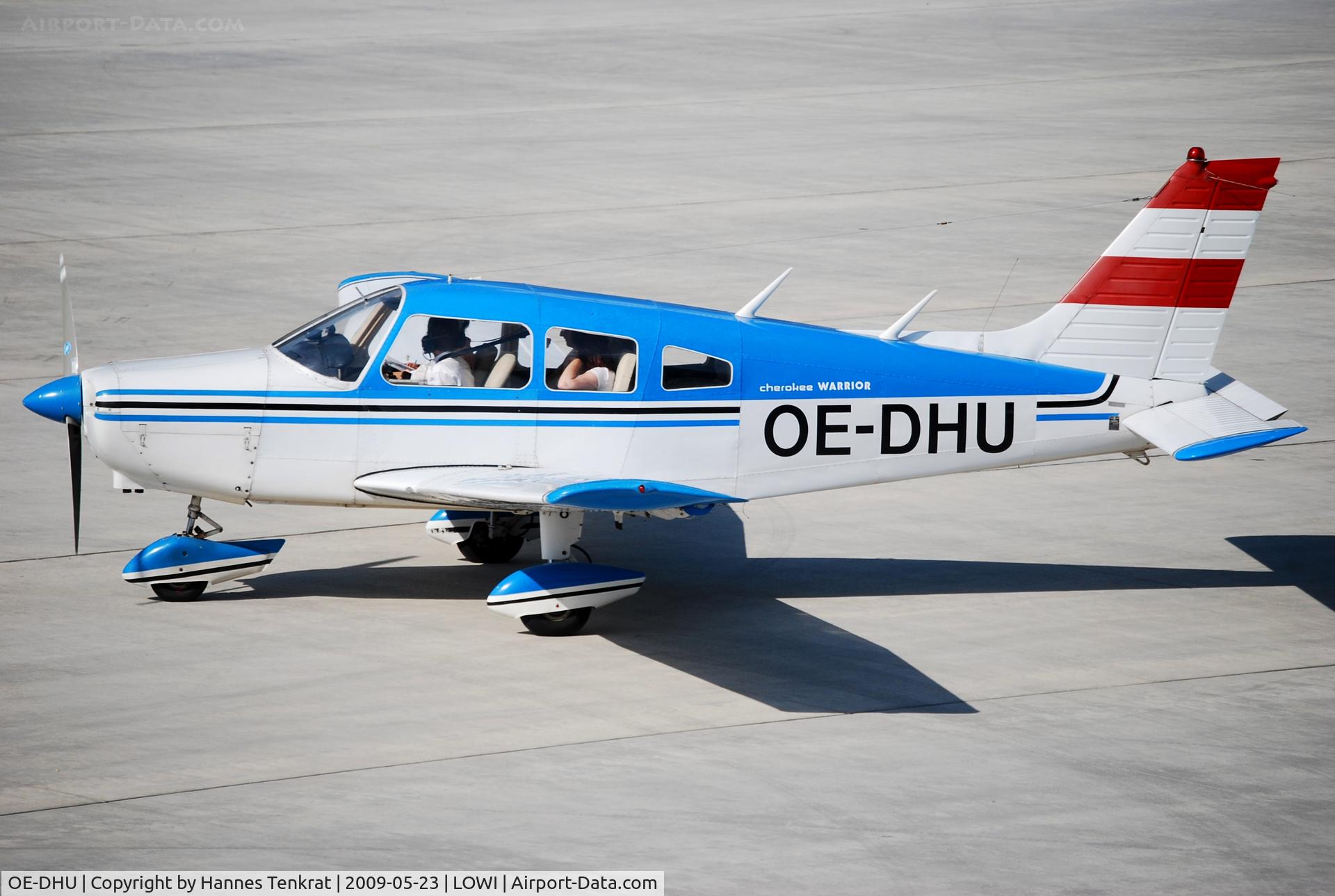 OE-DHU, Piper PA-28-151 C/N 28-7415449, ...