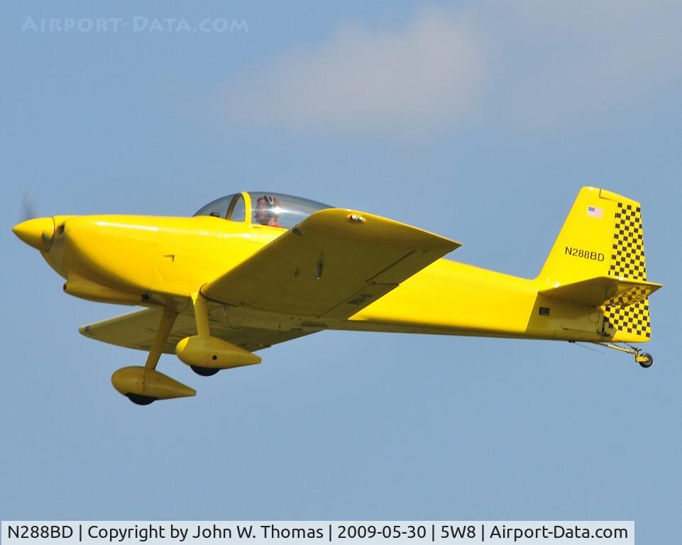 N288BD, 2003 Vans RV-8 C/N 80595, Departing runway 4