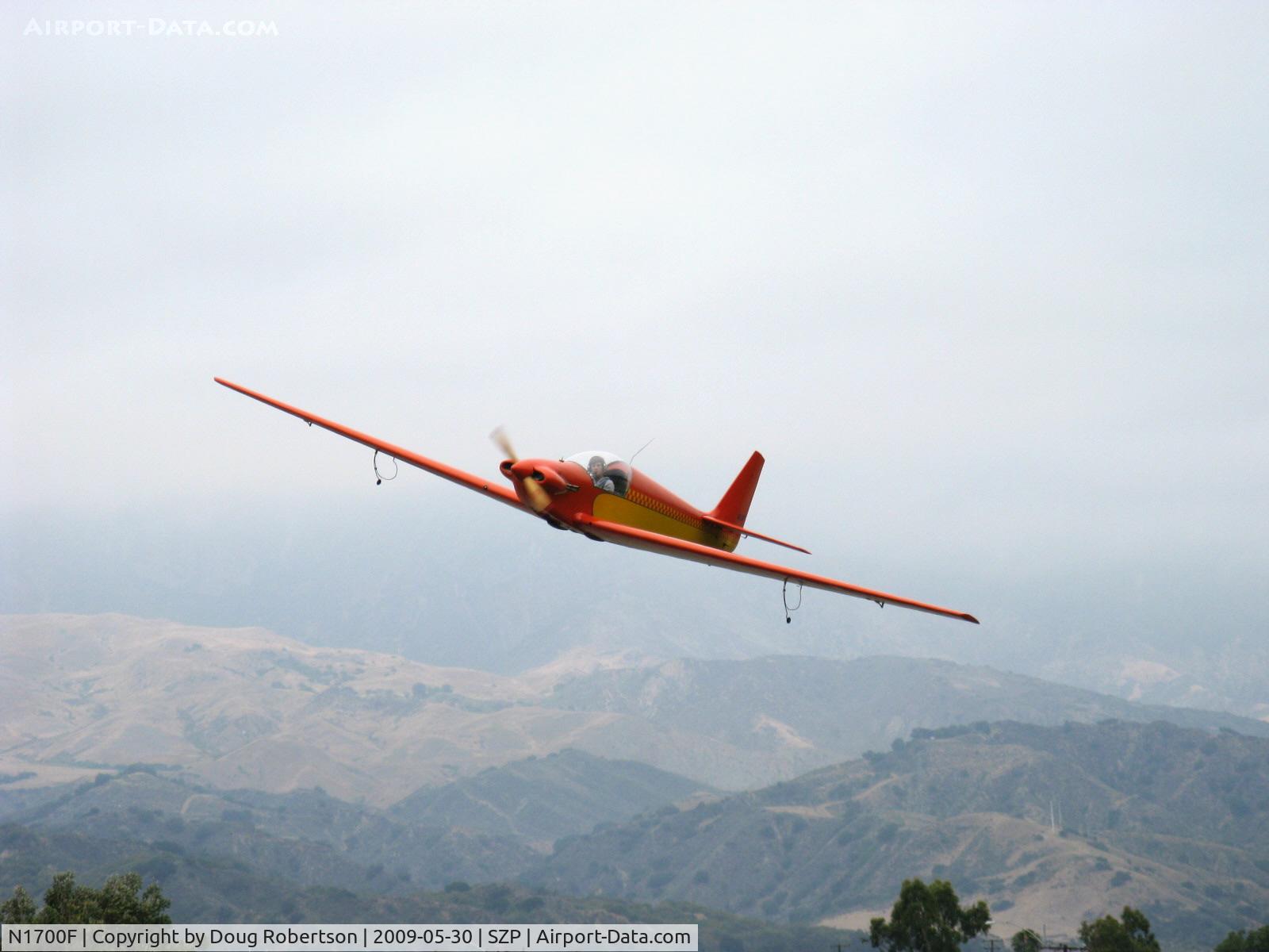 N1700F, 1967 Sportavia-Putzer Fournier RF-4D C/N 4054, 1967 Sportavia-Putzer FOURNIER R.F.4.D motor-glider, Rectimo (VW) 4AR 1200 modified to 1,400 c.c. 40 Hp, another takeoff with bank