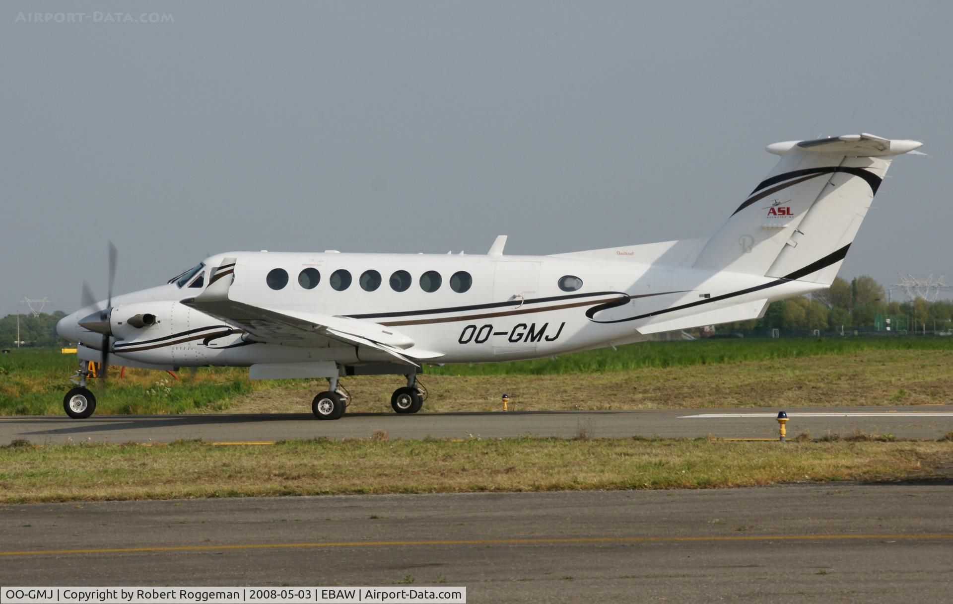 OO-GMJ, 2005 Beech 300 (Super King Air 350) C/N FL-460, ASL
