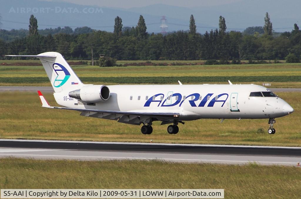 S5-AAI, 1998 Canadair CRJ-200LR (CL-600-2B19) C/N 7248, ADRIA