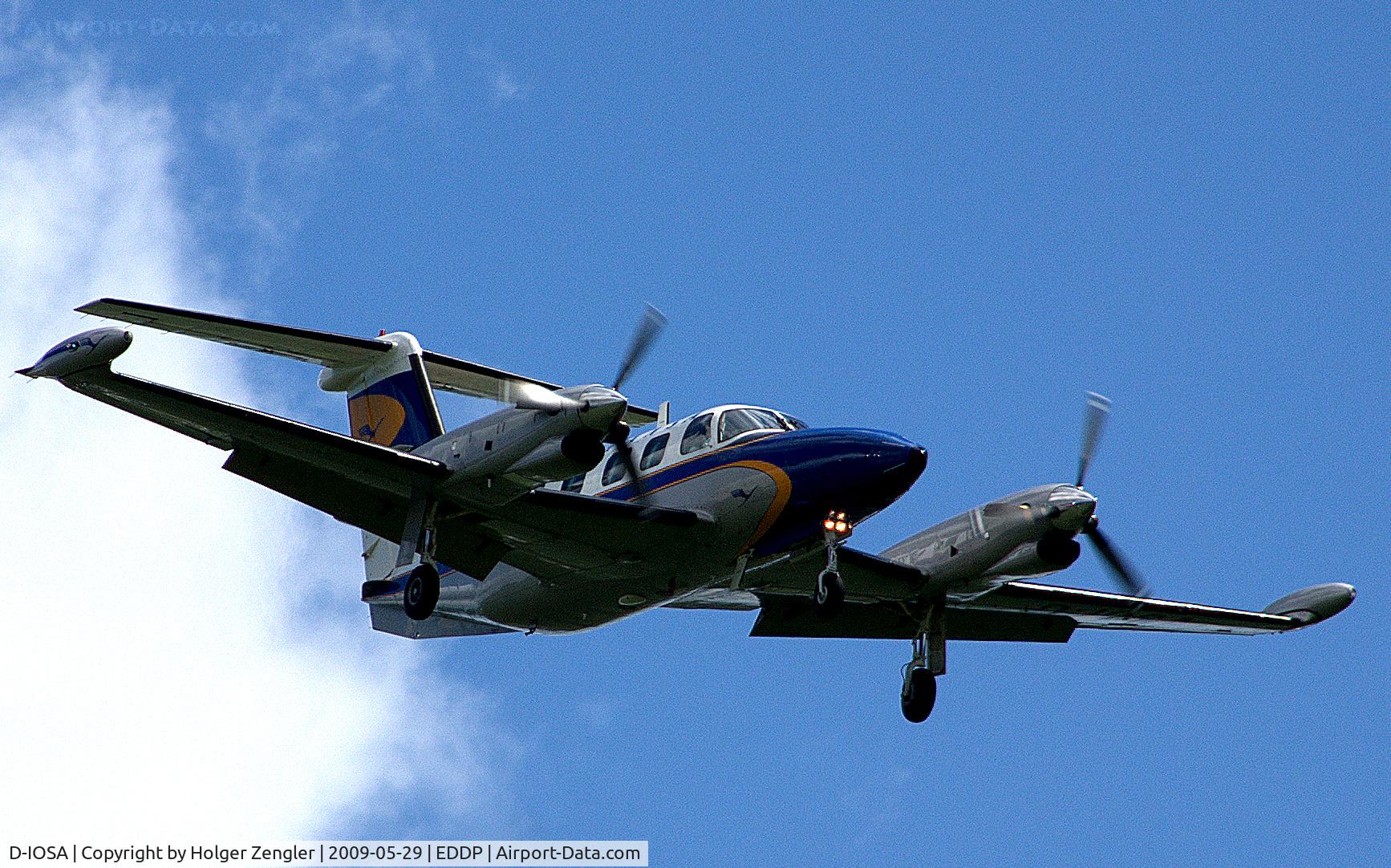 D-IOSA, 1987 Piper PA-42-720 Cheyenne IIIA C/N 42-5501041, A business plane in Lufthansa retro look