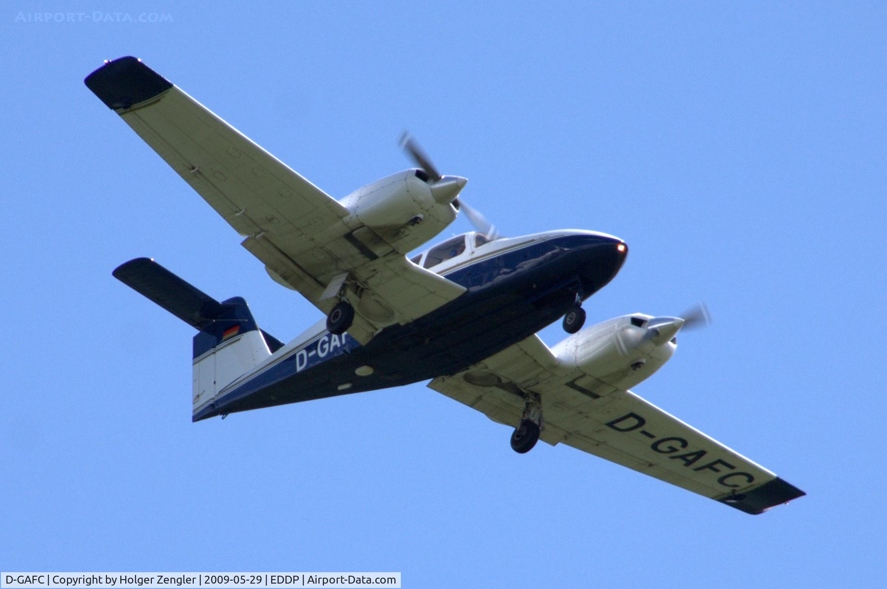 D-GAFC, Piper PA-44-180 Seminole C/N 44-7995048, Not only big jets are beautiful