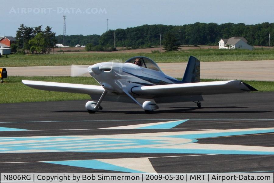 N806RG, 2006 Vans RV-4 C/N 806, Arriving at the Marysville, Ohio fly-in breakfast.