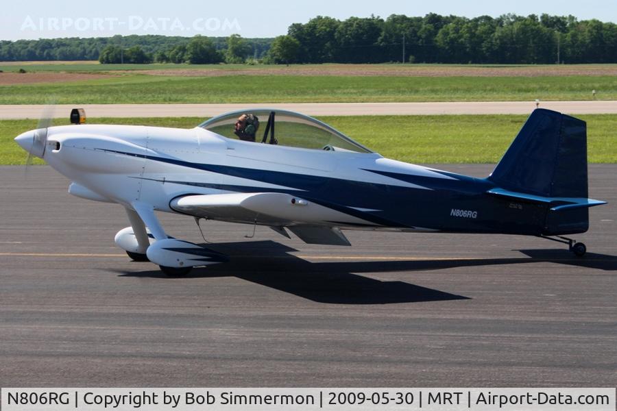 N806RG, 2006 Vans RV-4 C/N 806, Arriving at the Marysville, Ohio fly-in breakfast.