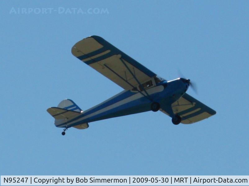 N95247, 1946 Taylorcraft BC12-D C/N 9647, Departing Marysville, Ohio