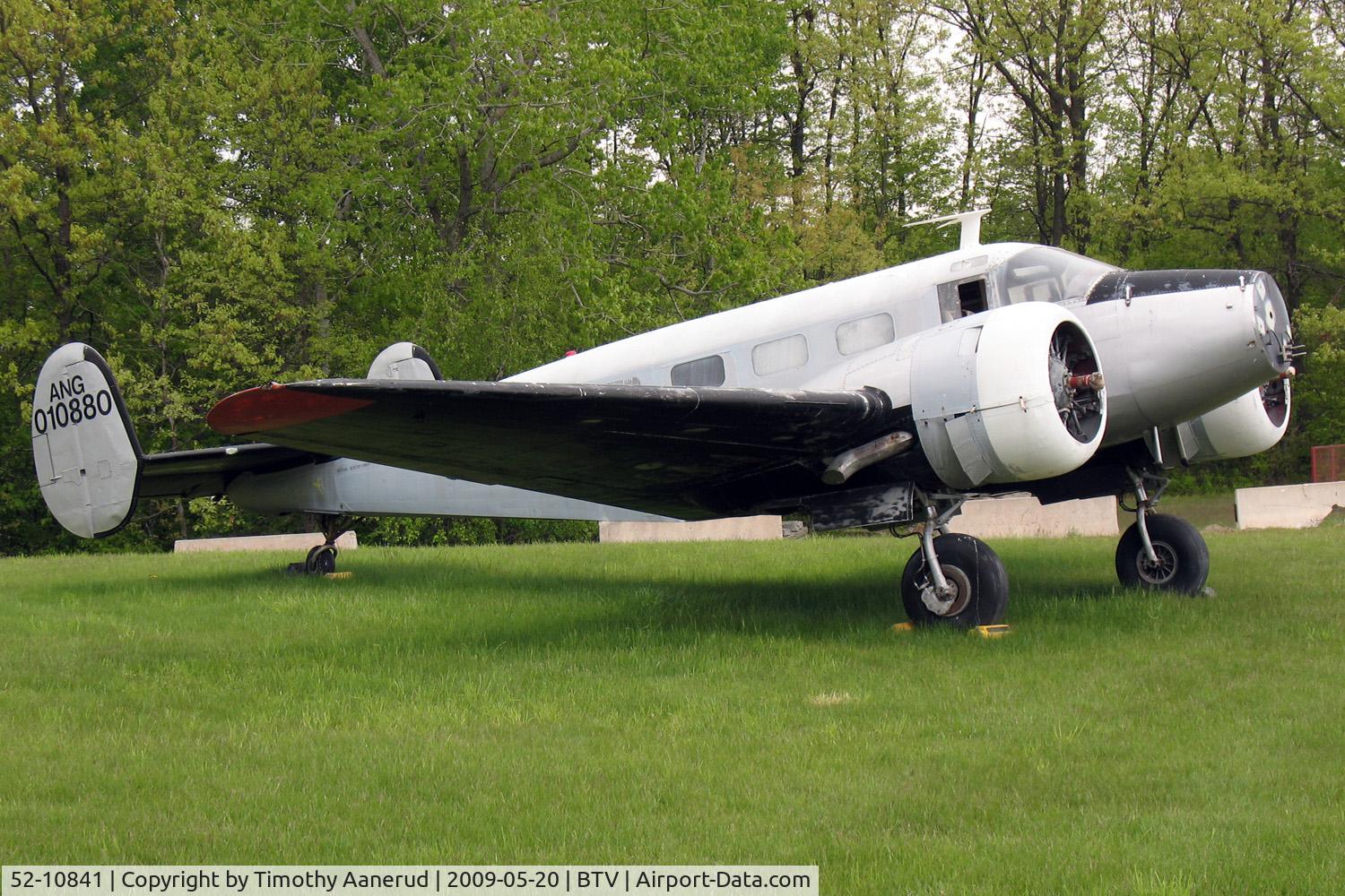 52-10841, 1952 Beech C-45H Expeditor C/N AF-771, Vermont Air National Guard airpark, Burlington, VT