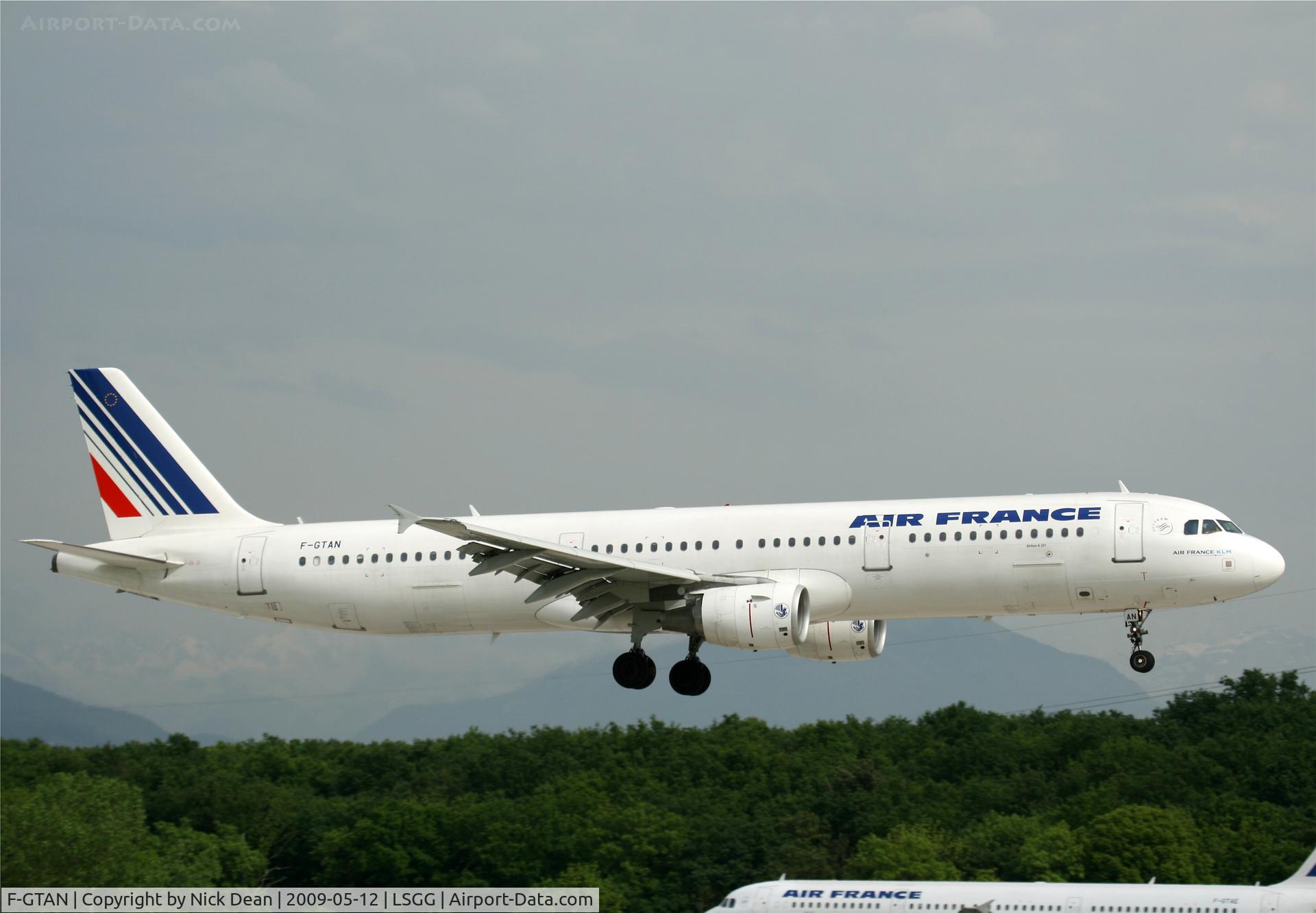 F-GTAN, 2007 Airbus A321-211 C/N 3051, LSGG