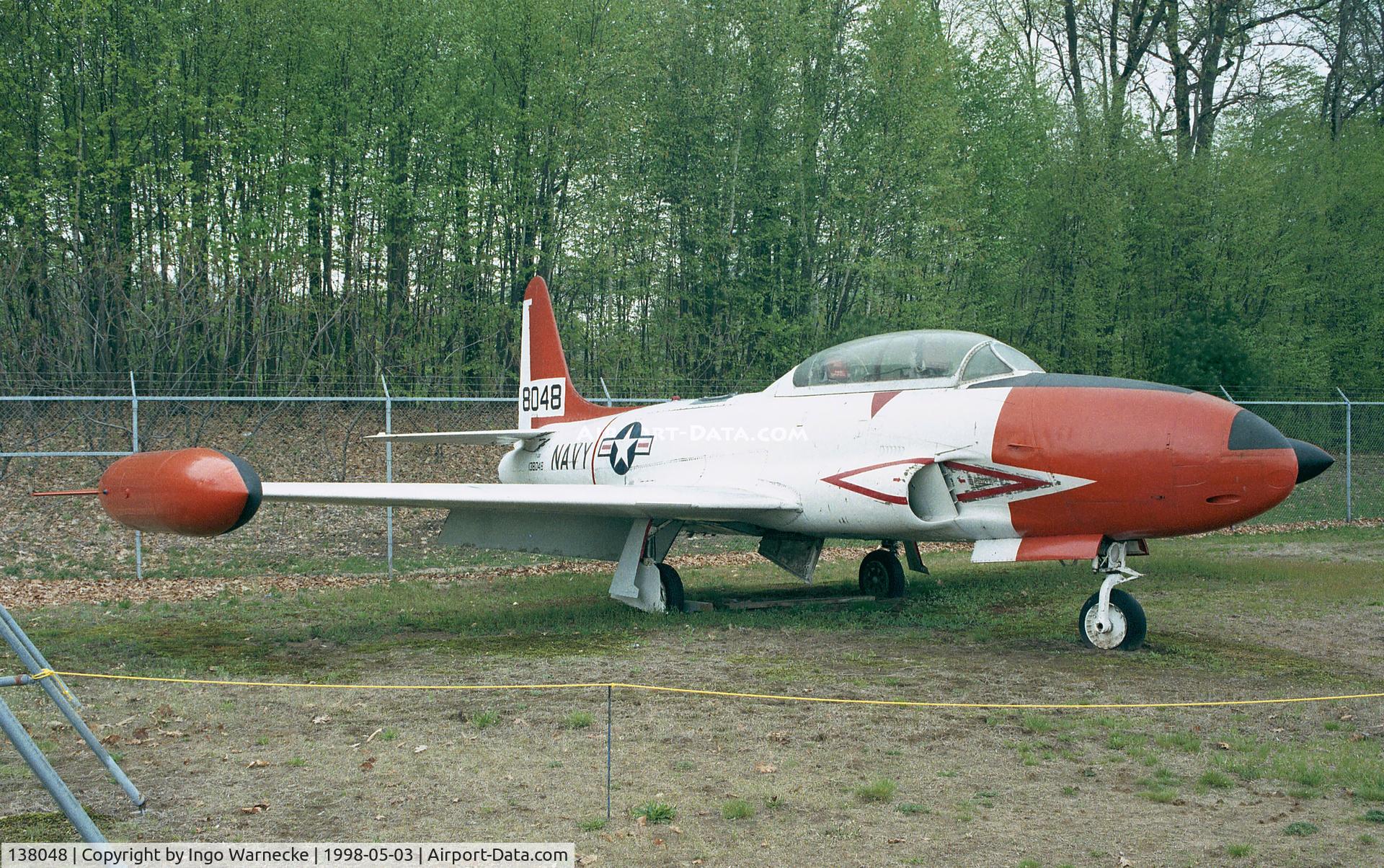 138048, 1953 Lockheed T-33B Shooting Star C/N 580-8985, Lockheed T-33B-1-LO (USN TV-2) at the New England Air Museum, Windsor Locks CT