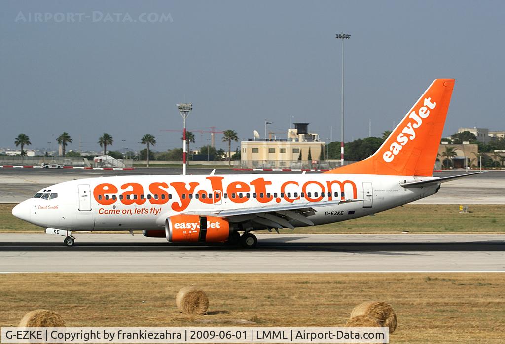 G-EZKE, 2004 Boeing 737-73V C/N 32426, Easyjet