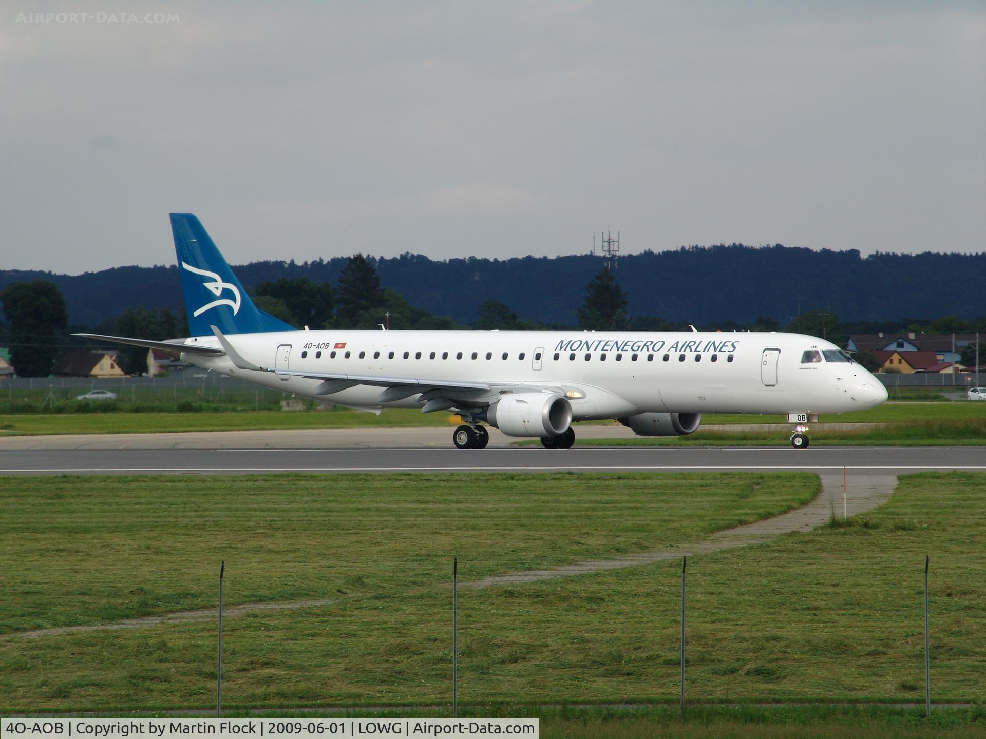 4O-AOM, 1990 Fokker 100 (F-28-0100) C/N 11321, .
