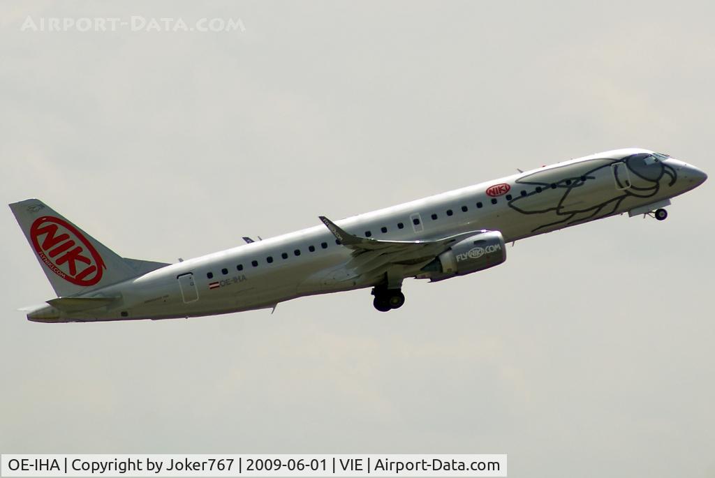 OE-IHA, 2009 Embraer 190LR (ERJ-190-100LR) C/N 19000285, NIKI Embraer ERJ-190-100LR