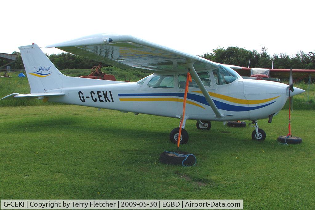 G-CEKI, 1981 Cessna 172P Skyhawk C/N 172-74356, Cessna 172P at Derby Eggington