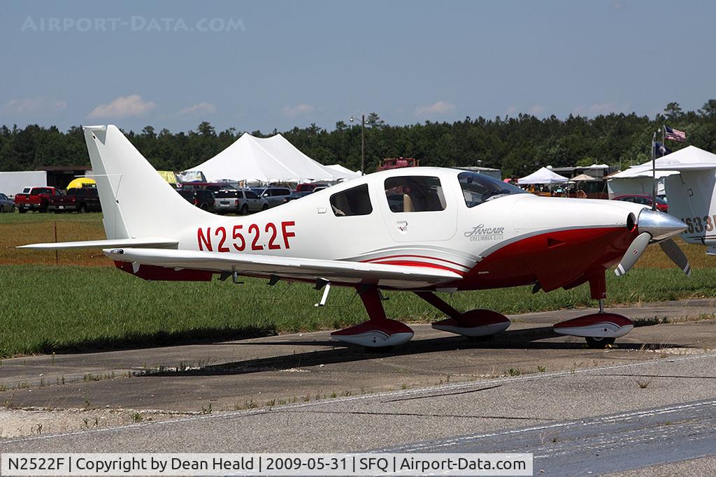 N2522F, 2004 Lancair LC41-550FG C/N 41049, 2004 Lancair Columbia 400 N2522F on display at the 2009 Virginia Regional Festival of Flight at Suffolk Executive Airport.