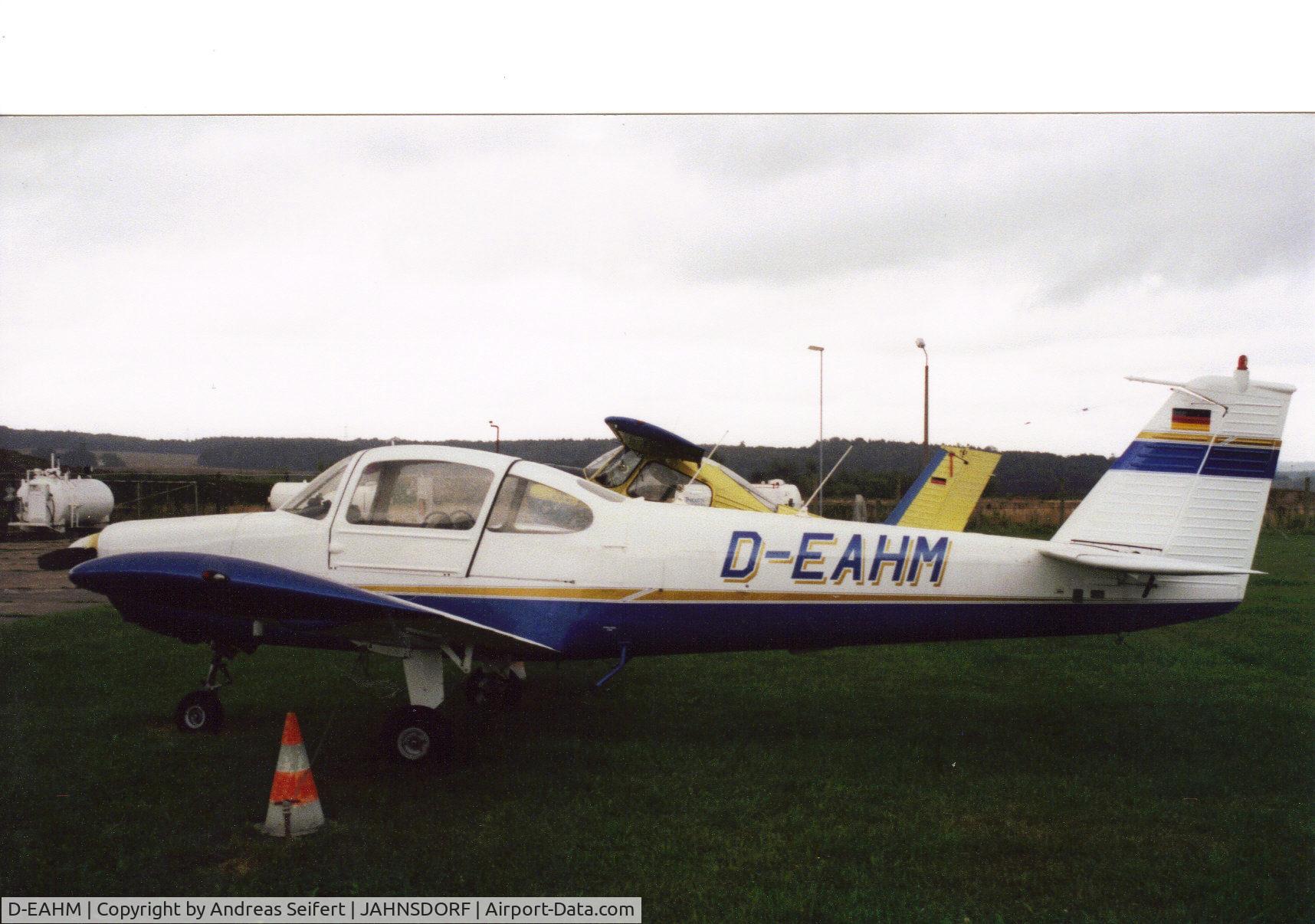 D-EAHM, Fuji FA-200-180 Aero Subaru C/N 106, Jahnsdorf 2001