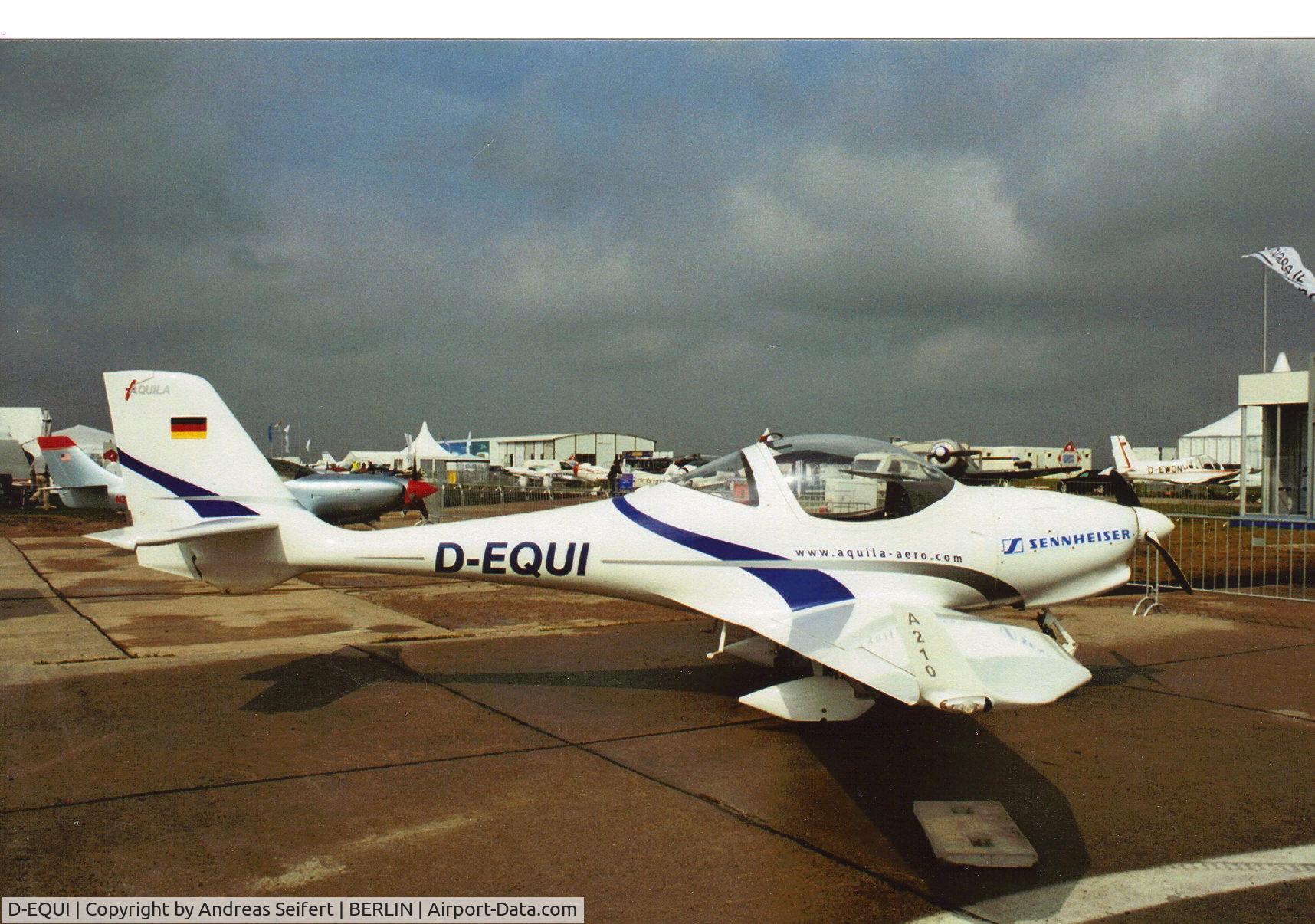 D-EQUI, Aquila A210 (AT01) C/N AT01-100, Berlin ILA 2004