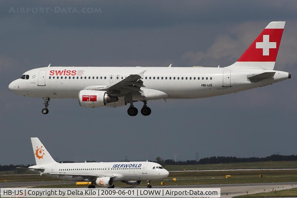 HB-IJS, 1998 Airbus A320-214 C/N 782, SWISS