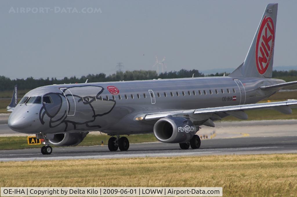 OE-IHA, 2009 Embraer 190LR (ERJ-190-100LR) C/N 19000285, NIKI new Embraer del.2009-05-14