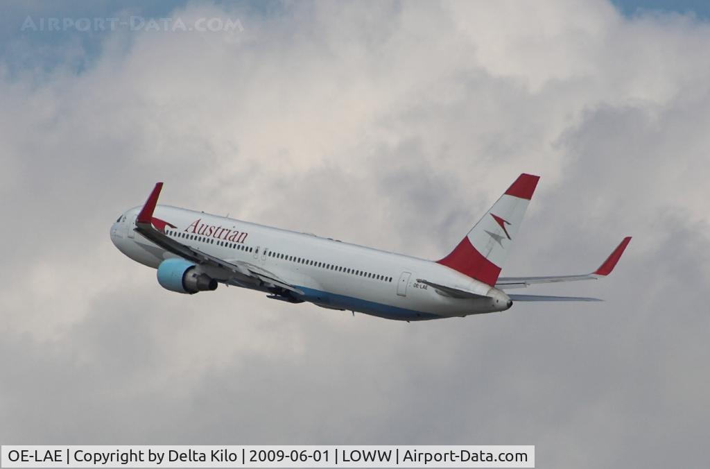 OE-LAE, 2000 Boeing 767-3Z9/ER C/N 30383, AUSTRIAN AIRLINES