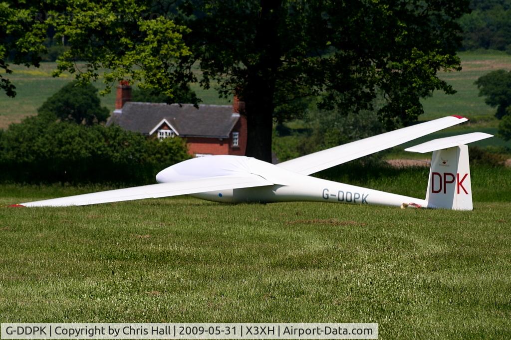 G-DDPK, 1977 Glasflugel 303 Mosquito C/N 27, Hoar Cross Airfield, home of the Needwood Forest Gliding Club