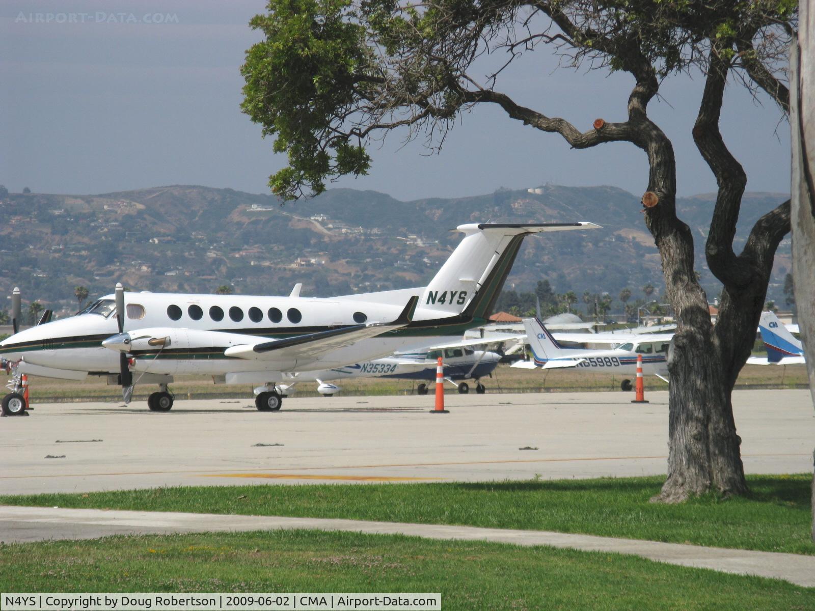 N4YS, 1992 Beech B300 King Air C/N FL-82, 1992 Beech B300 SUPER KING AIR, two P&W(C)PT6A-60A Turboprops 1,050 shp each