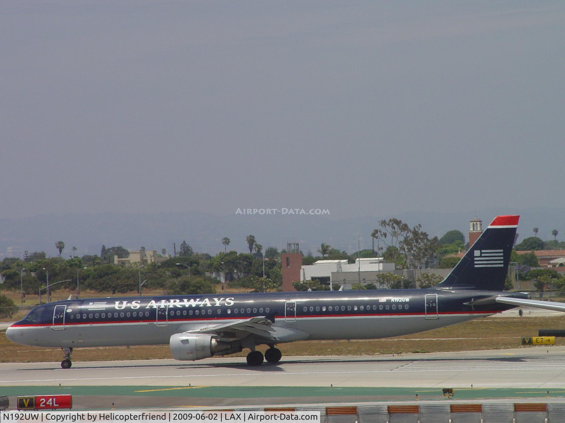 N192UW, 2001 Airbus A321-211 C/N 1496, Taking off from 24L