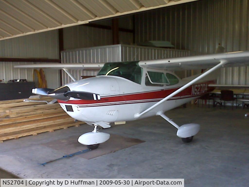 N52704, 1974 Cessna 182P Skylane C/N 18262782, 1974 Cessna 182P