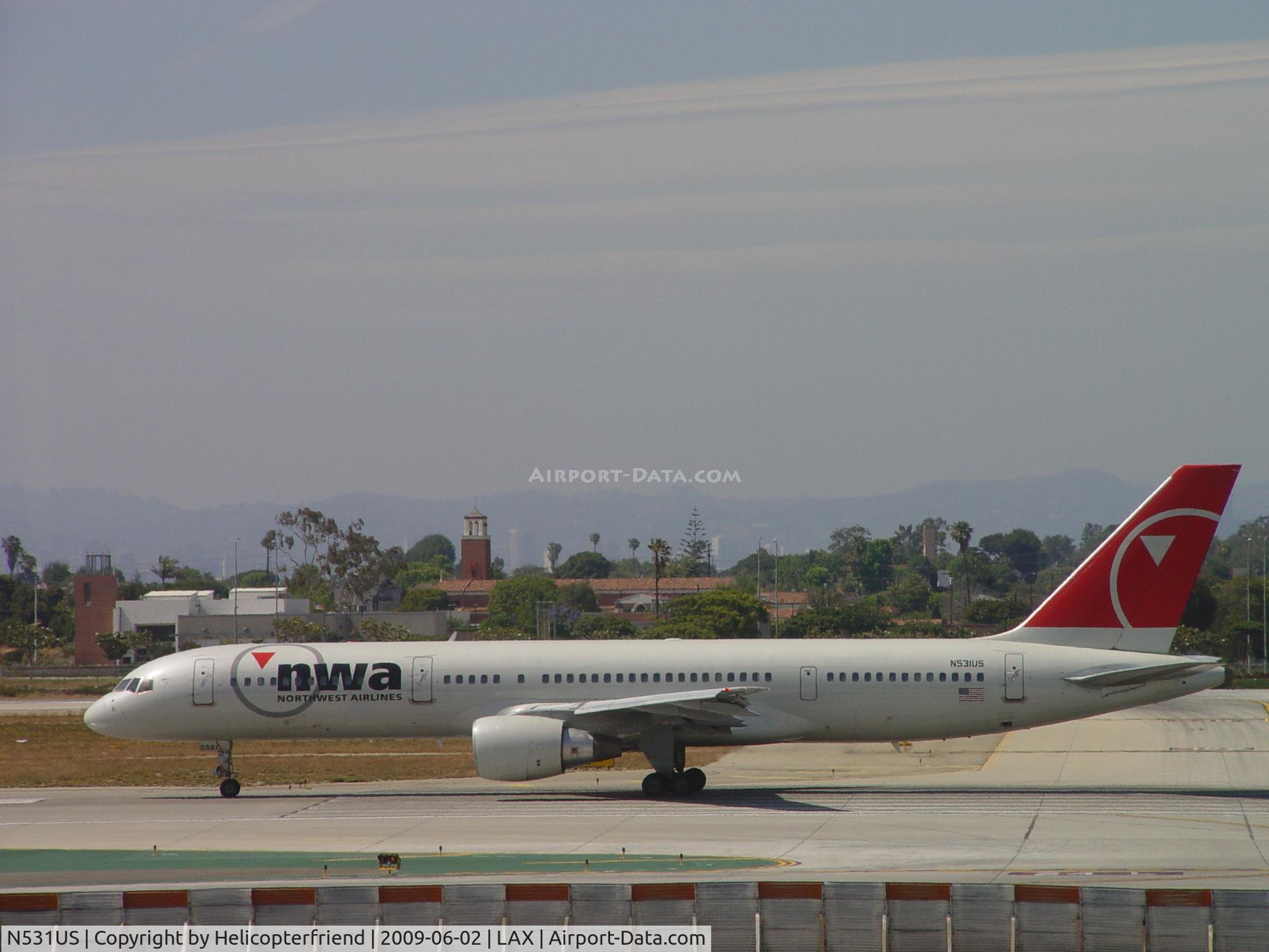 N531US, 1988 Boeing 757-251 C/N 23846, Departing westbound on Runway 24L