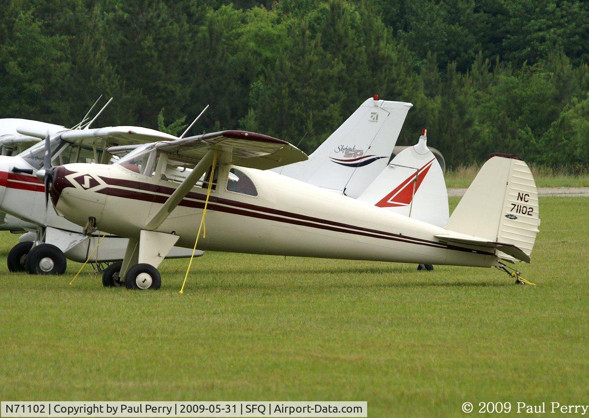 N71102, 1946 Luscombe 8A C/N 2529, Another attractive classic on the grass