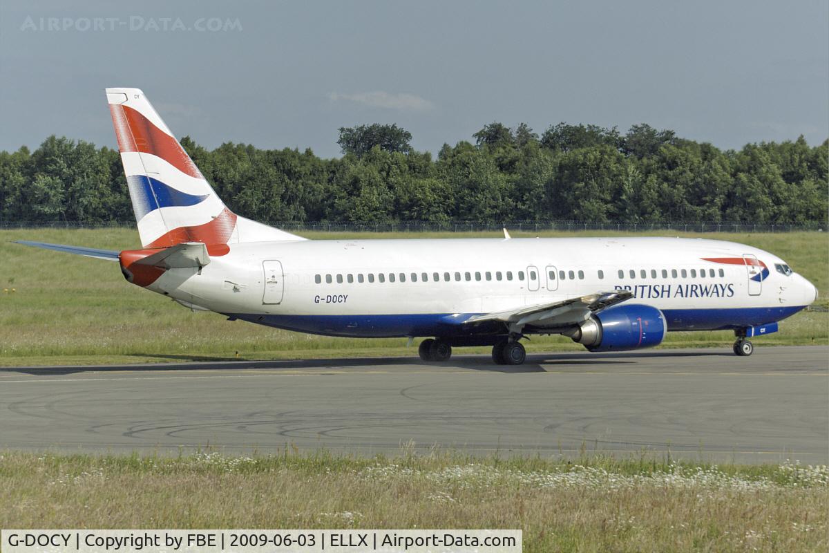 G-DOCY, 1993 Boeing 737-436 C/N 25844, returning to Gatwick