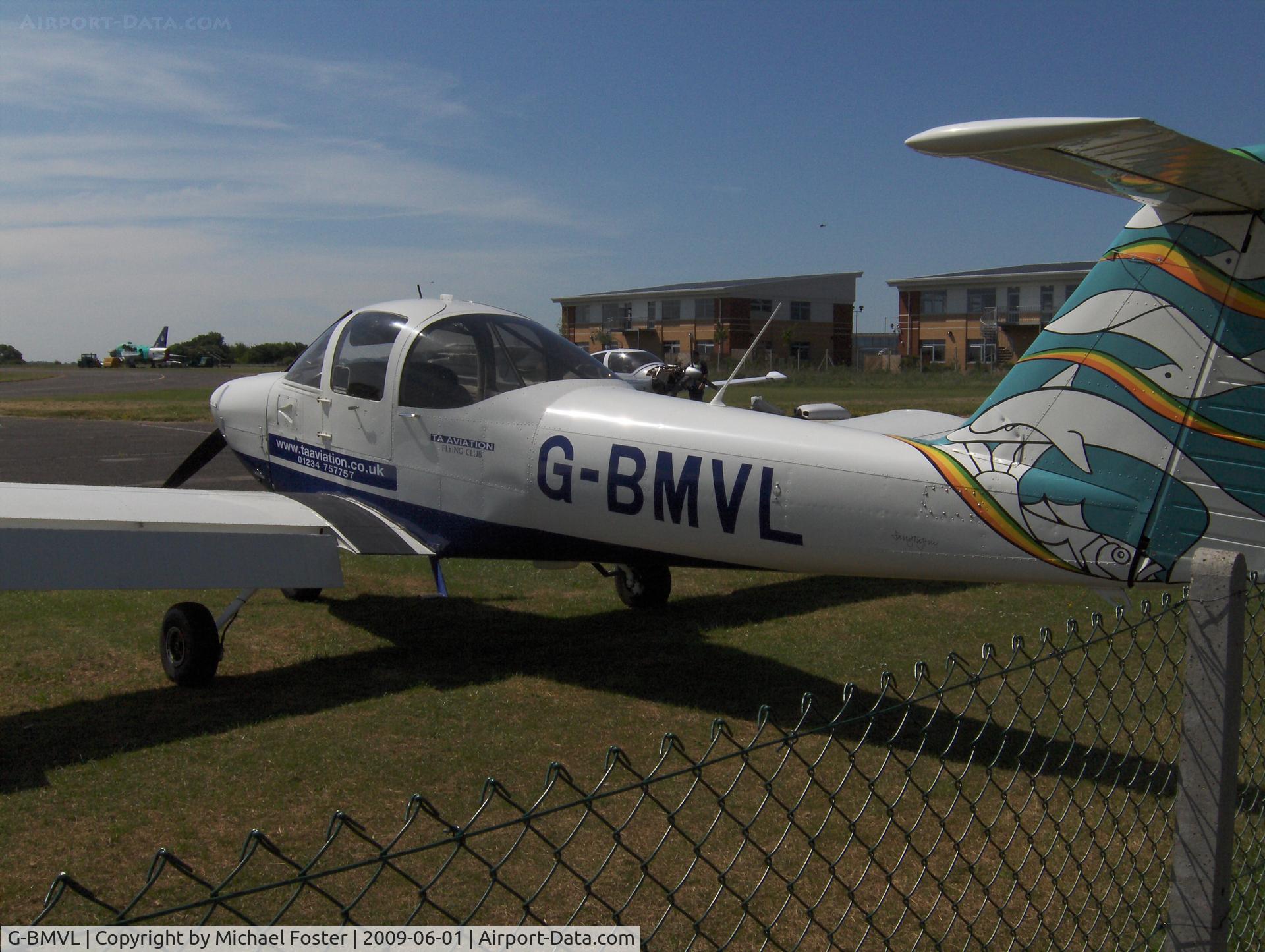 G-BMVL, 1979 Piper PA-38-112 Tomahawk Tomahawk C/N 38-79A0033, Cranwell, Bucks, England