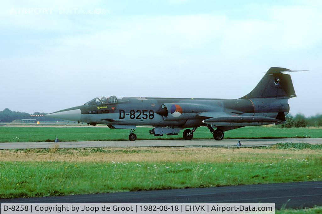D-8258, Lockheed F-104G Starfighter C/N 683-8258, Great to see and hear the Starfighters roar!