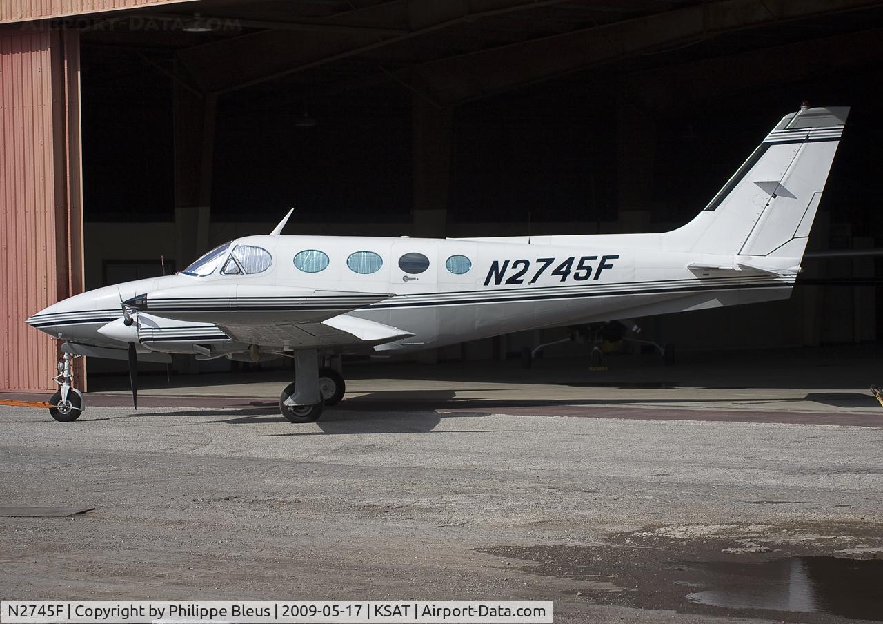 N2745F, 1979 Cessna 340A C/N 340A0949, First picture of this 340A about to be pushed back into the hangar.