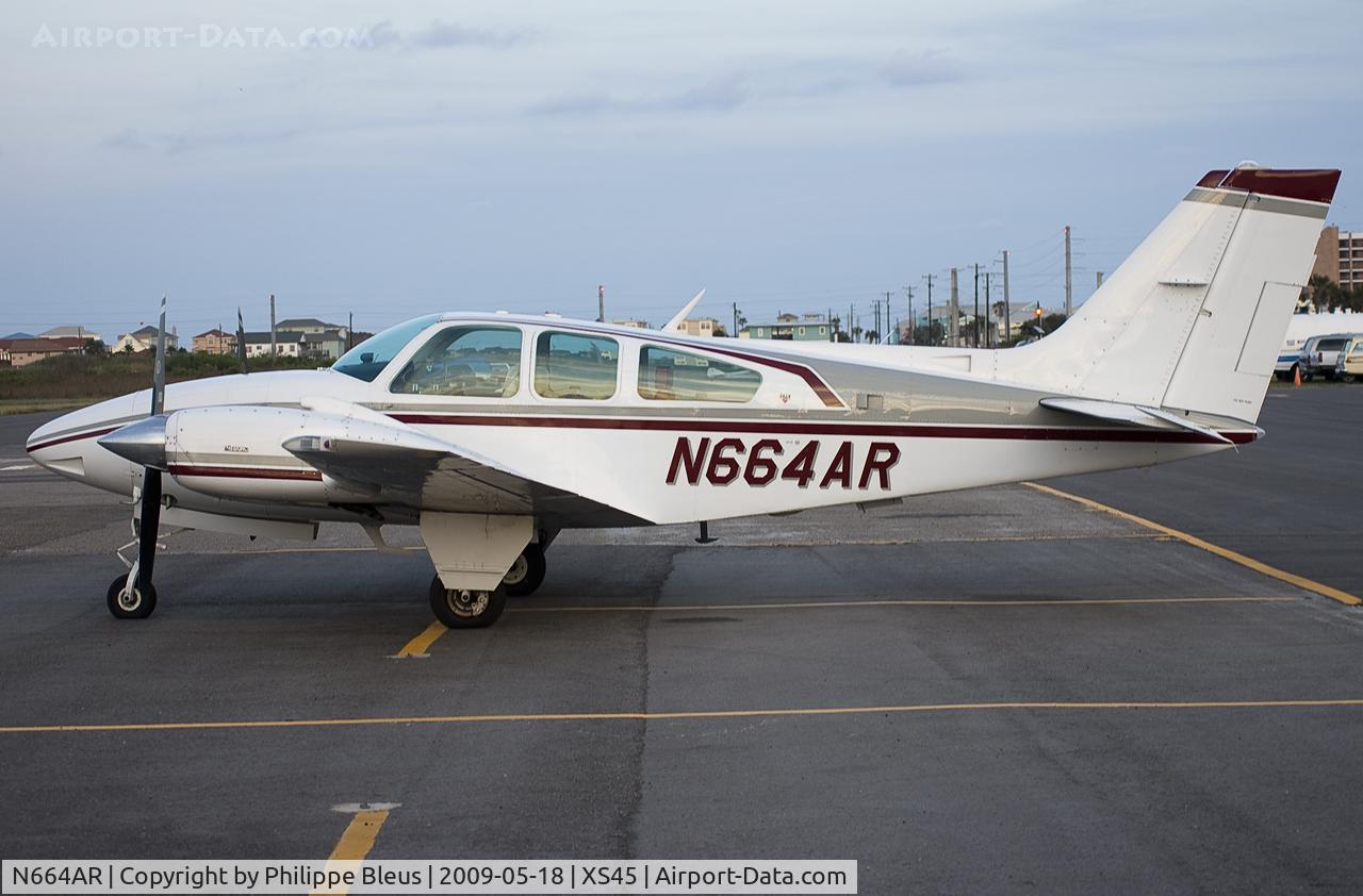 N664AR, 1979 Beech E-55 Baron C/N TE-1163, Lateral view of previous aircraft