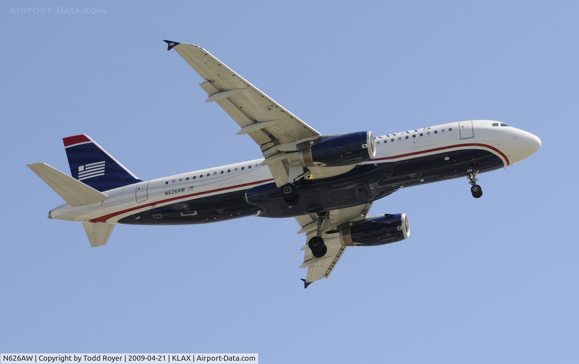 N626AW, 1989 Airbus A320-231 C/N 65, Landing 24R at LAX