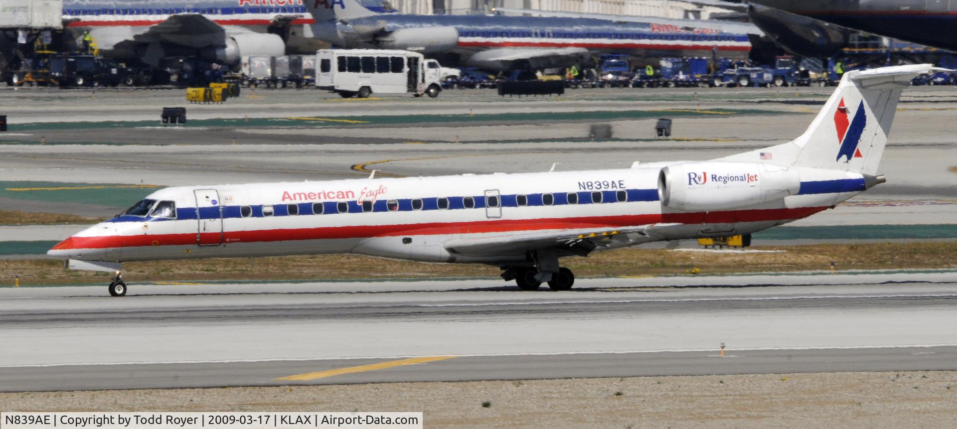 N839AE, 2002 Embraer ERJ-140LR (EMB-135KL) C/N 145653, Taxi to gate