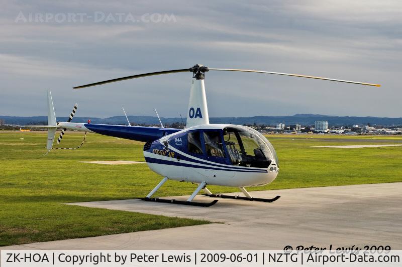ZK-HOA, 2004 Robinson R44 C/N 1419, Strathair Helicopters Ltd., Tauranga