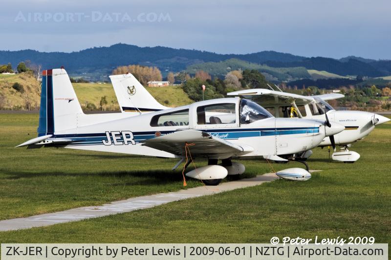 ZK-JER, Grumman American AA-5A Cheetah C/N AA5A-0764, Reid Aviation Ltd., Gisborne