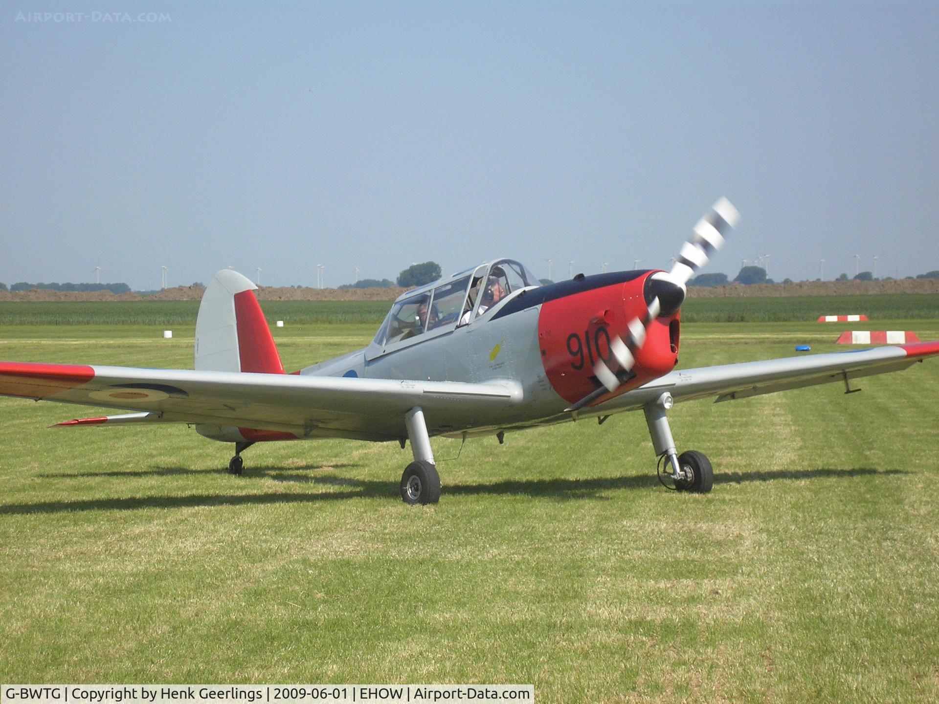 G-BWTG, 1950 De Havilland DHC-1 Chipmunk T.10 C/N C1/0119, Oostwold  Airport  Airshow june 2009