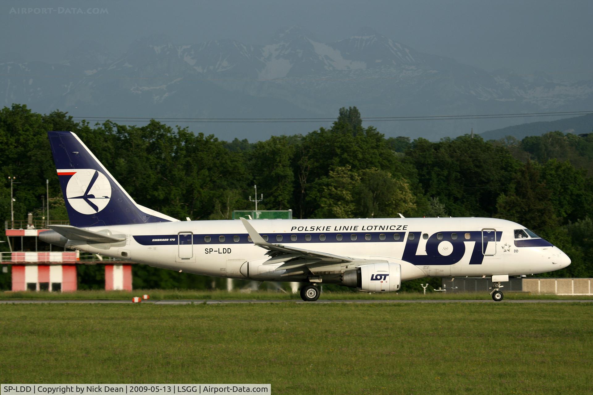 SP-LDD, 2004 Embraer 170ST (ERJ-170-100ST) C/N 17000027, LSGG