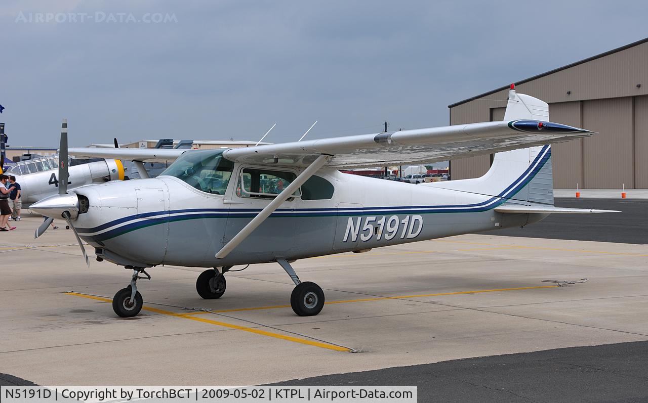 N5191D, 1958 Cessna 182A Skylane C/N 51291, Early Skylane on the ramp at KTPL during Central Texas Airshow 2009.