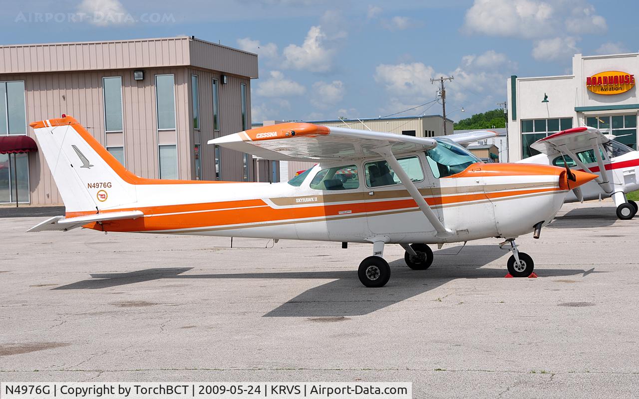 N4976G, 1979 Cessna 172N C/N 17273523, Skyhawk on the ramp at KRVS