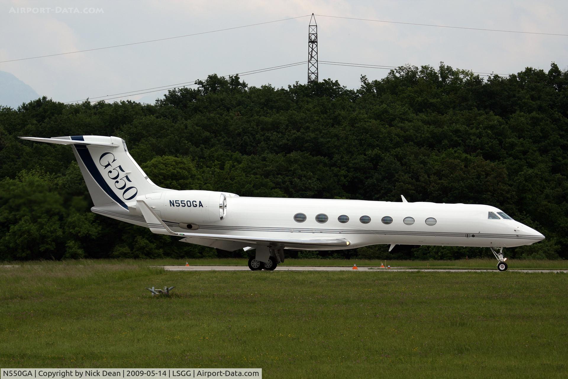 N550GA, 2008 Gulfstream Aerospace GV-SP (G550) C/N 5211, LSGG