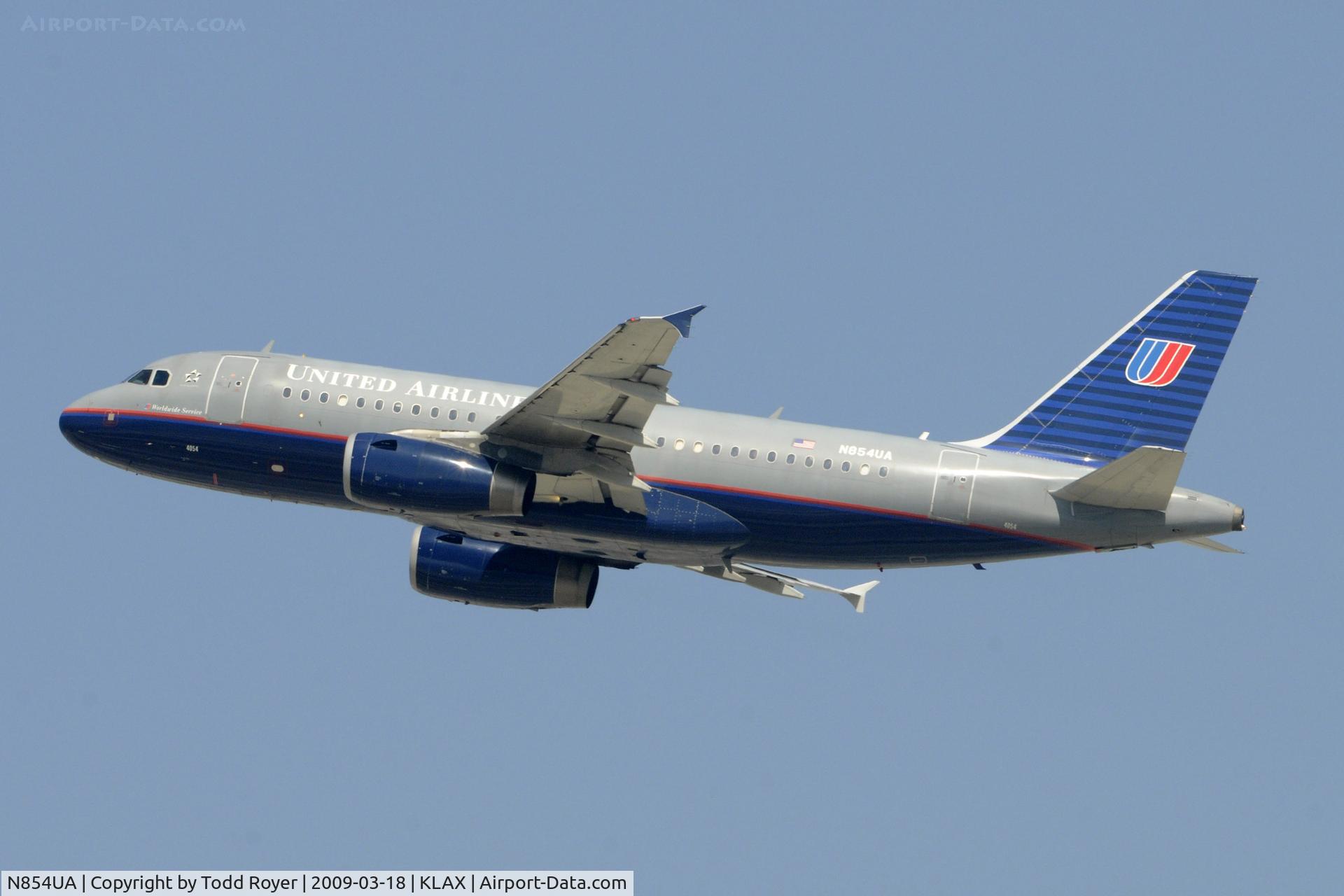 N854UA, 2002 Airbus A319-131 C/N 1731, Departing LAX on 25R