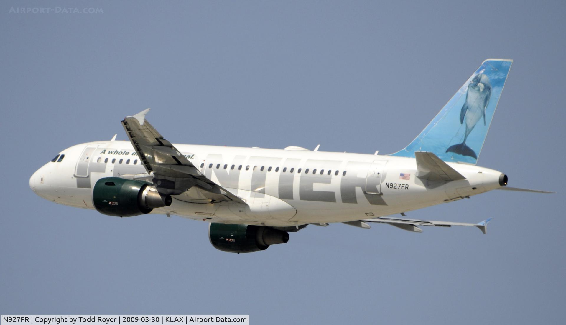 N927FR, 2004 Airbus A319-111 C/N 2209, Departing LAX on 25R