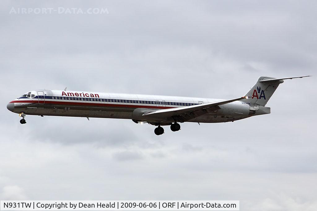 N931TW, 1987 McDonnell Douglas MD-83 (DC-9-83) C/N 49527, American Airlines N931TW (FLT AAL682) arriving from Dallas/Fort Worth Int'l (KDFW).