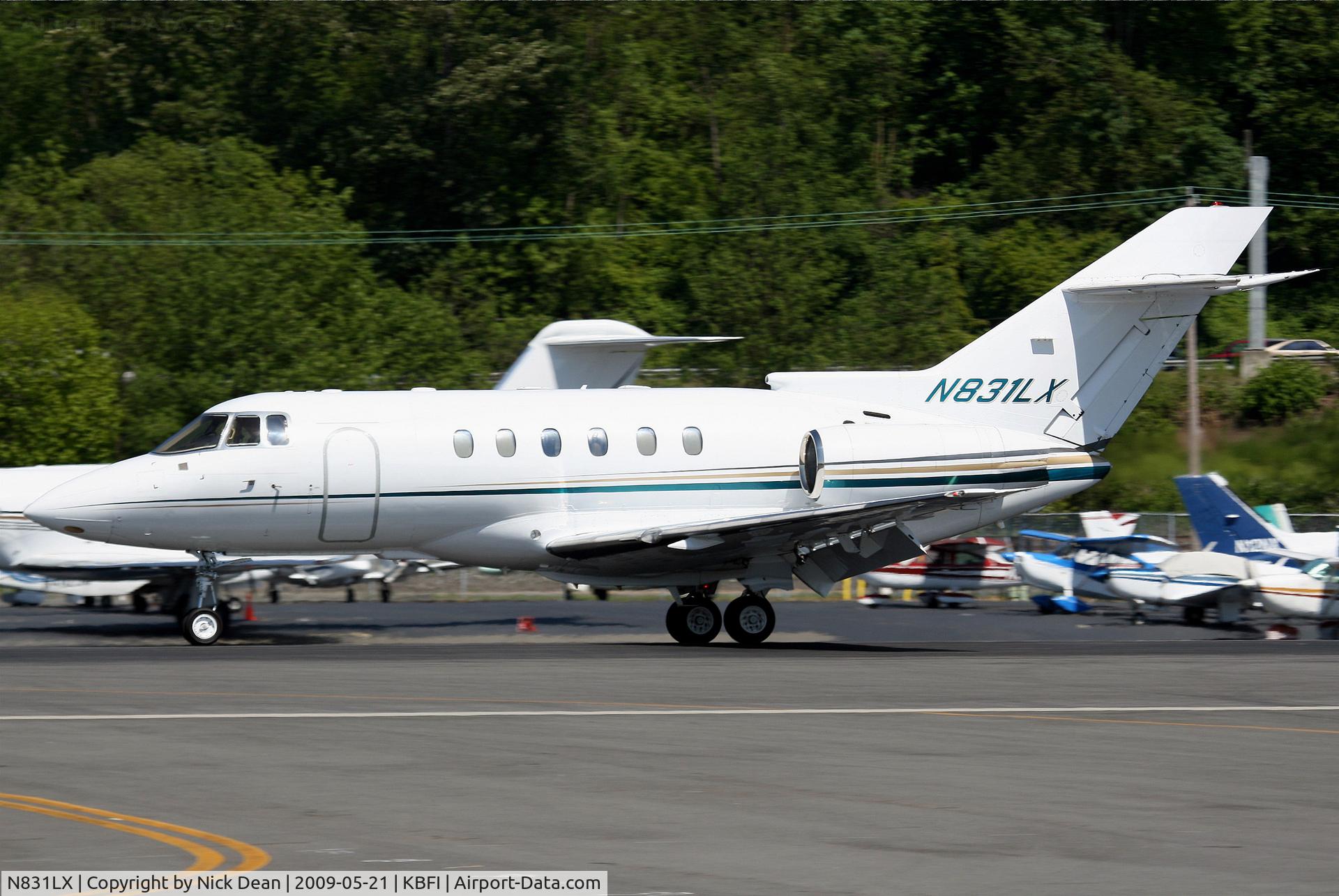 N831LX, 2000 Raytheon Hawker 800XP C/N 258510, KBFI